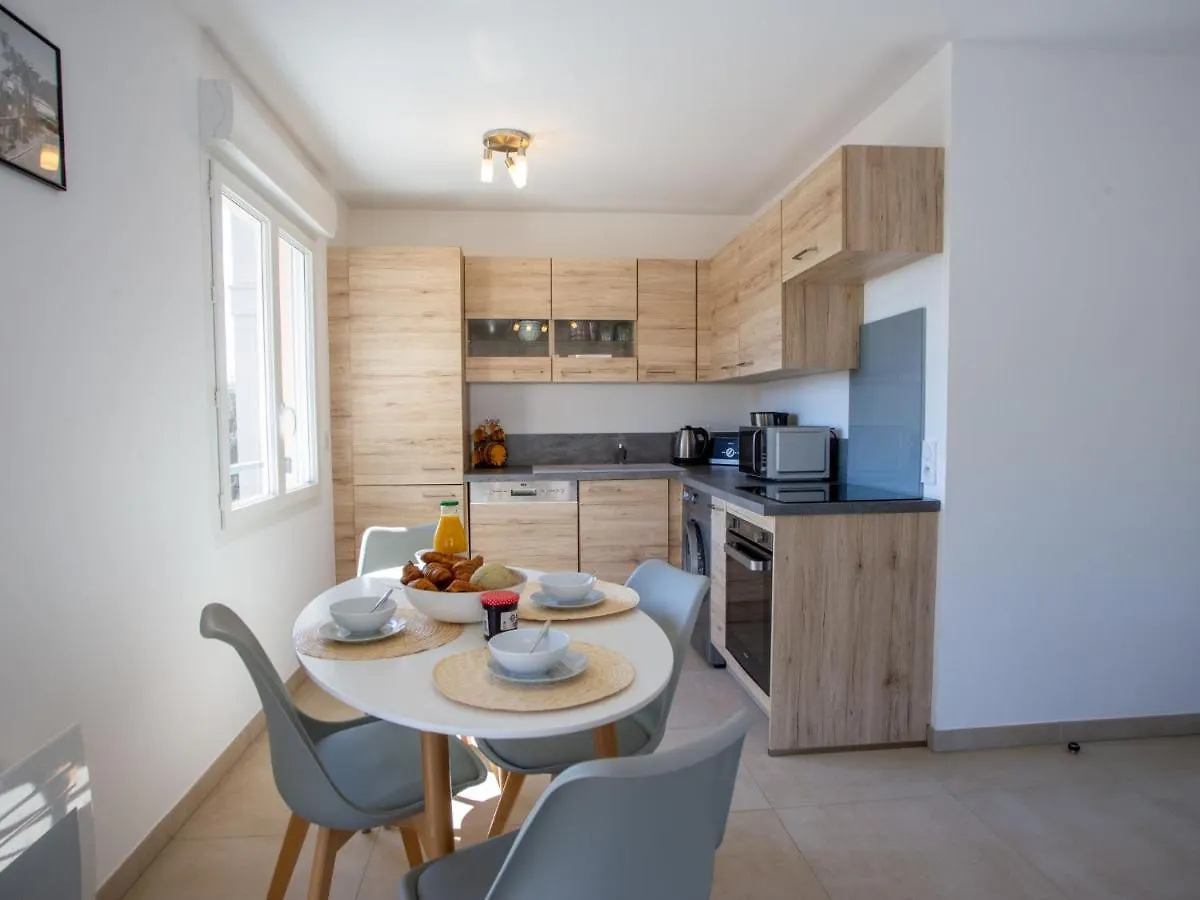 Apartment Le Clos Jardin-1 By Interhome Bormes-les-Mimosas Francia